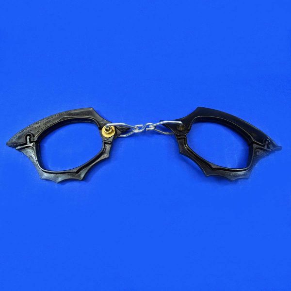 Batman Handcuffs Replica - Batman Batcuffs 1966 Ideal Batman Utility Belt Accessory