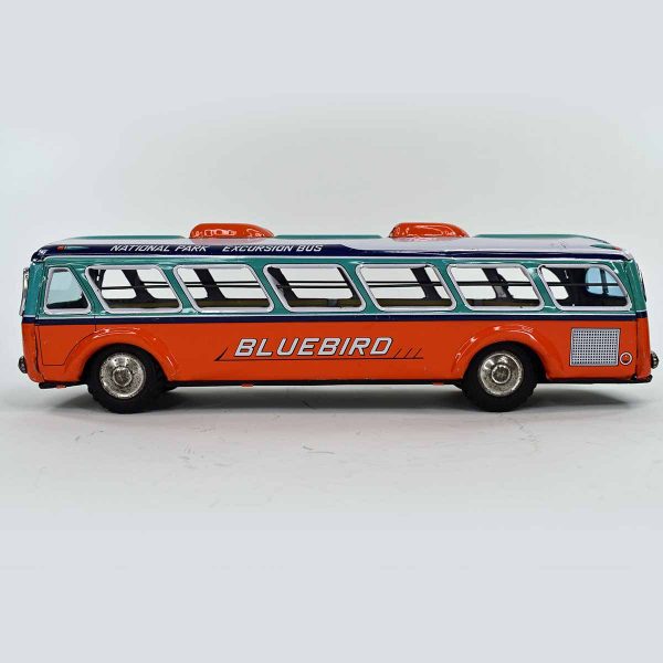 Daiya Bluebird National Park Excursion Bus by Daiya of Japan 10