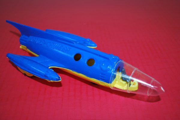 Pyro X 300 Space Cruiser - Reproduction Rocket Ship