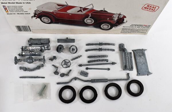 Scale Models Packard - Tin Car