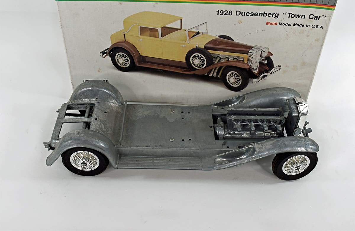 Scale Models 1928 Duesenberg "Town Car" Die Cast Model Kit #4014