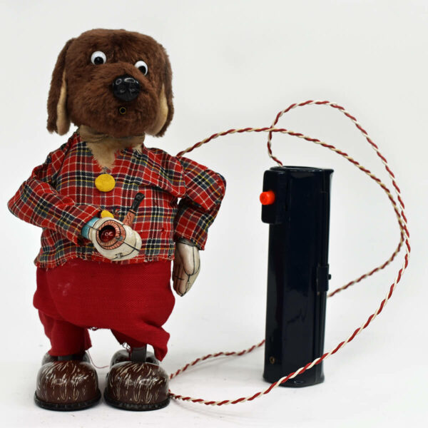 Mc Pooch - Battery Operated Tin Smoking Dog Toy